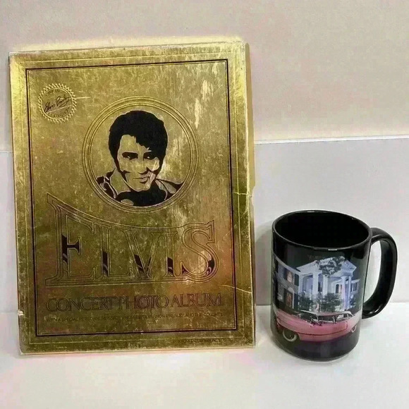 Boxcar Enterprises ELVIS Presley Concert‎ Photo Album 1977 Certificate & book - Picture 1 of 8